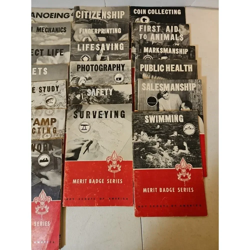 Vintage Boy Scouts Of America Merit Badge Book Lot Of 31